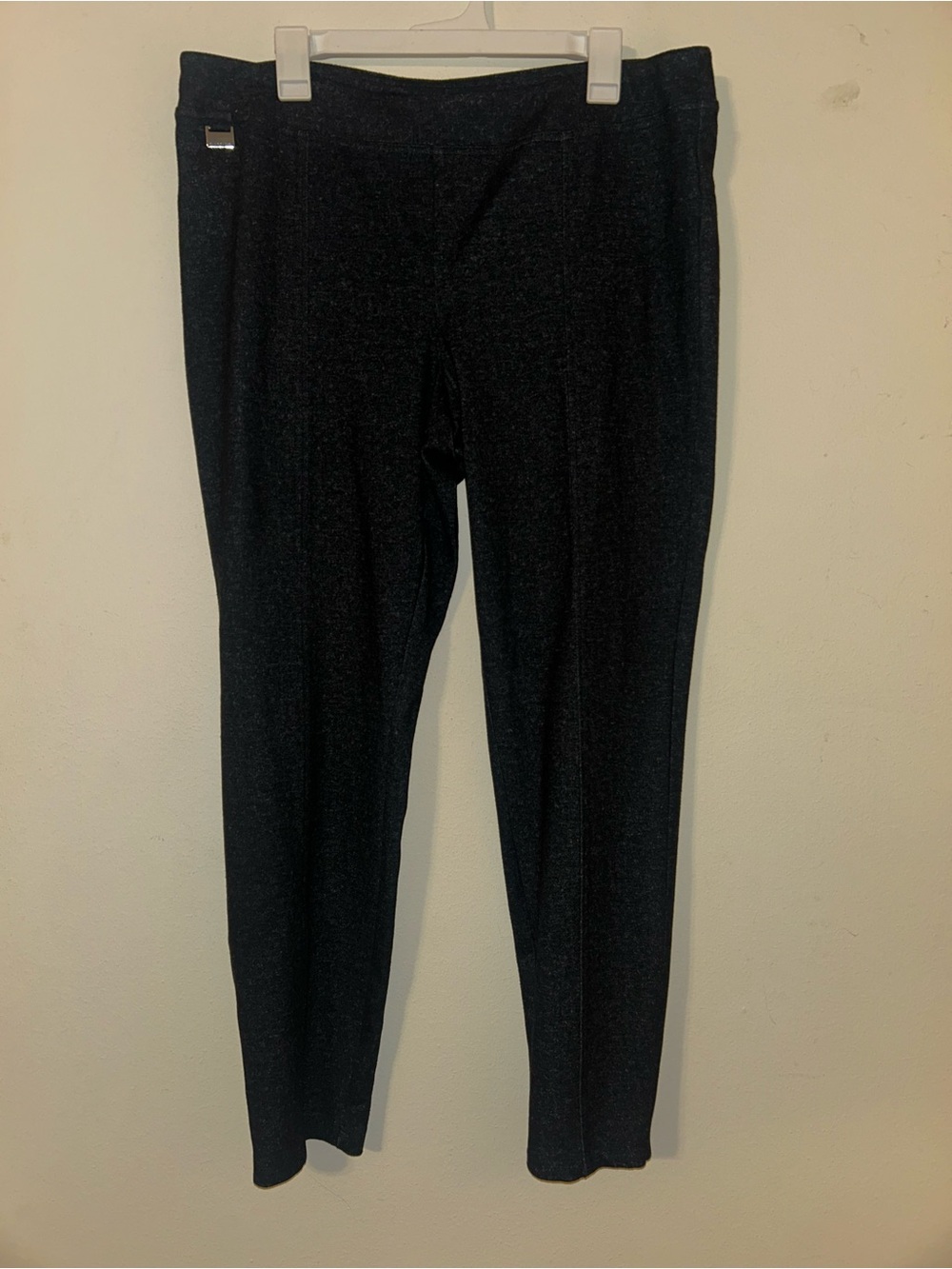 Zac & Rachel Figure Defining Pants NWT